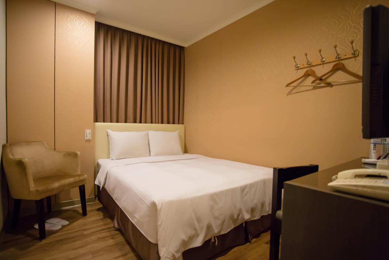 Garden Hotel Taichung Eksteriør billede