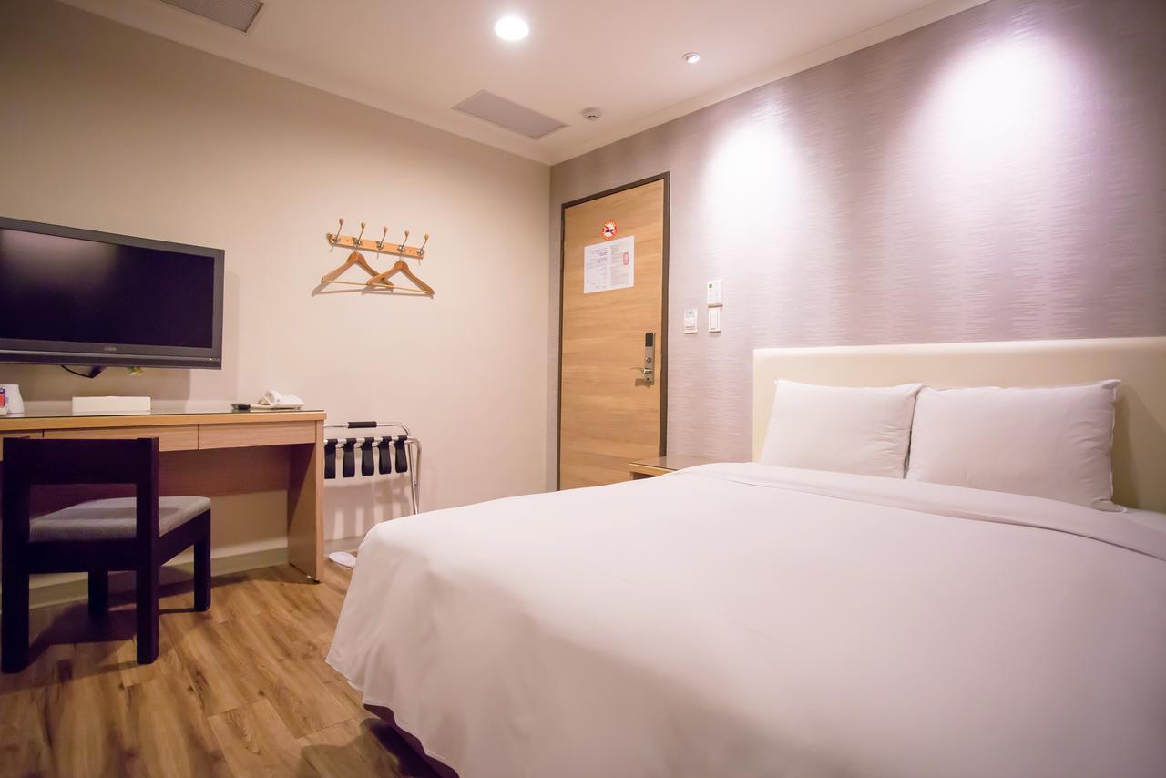 Garden Hotel Taichung Eksteriør billede